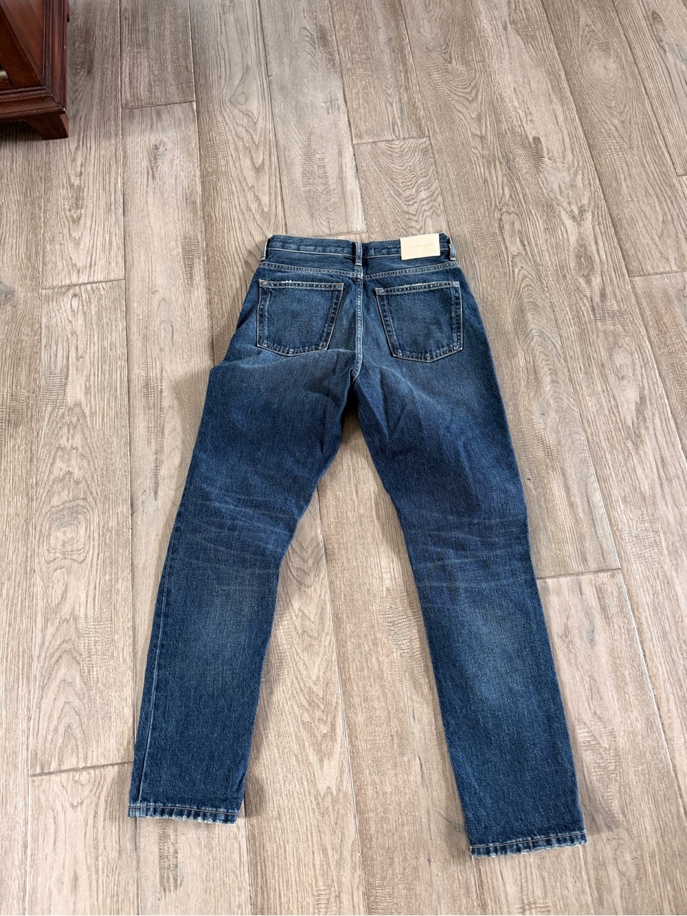 Everlane Distressed Cheeky Jean 25R - Picture 8 of 12